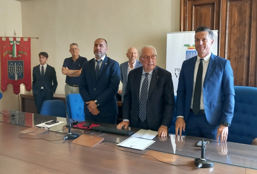 Vercelli celebra il riso: Ernst Knam ospite della finale della Panissa, food, spettacoli e un Festival diffuso tra i borghi